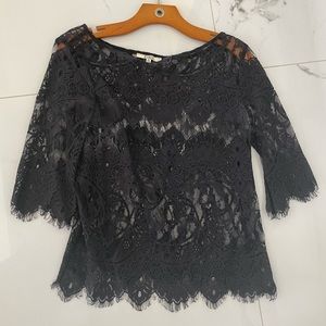 BB Dakota Scalloped lace top